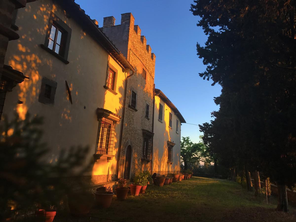 モンテスペルトリCastello Di Fezzanaアパートメント エクステリア 写真