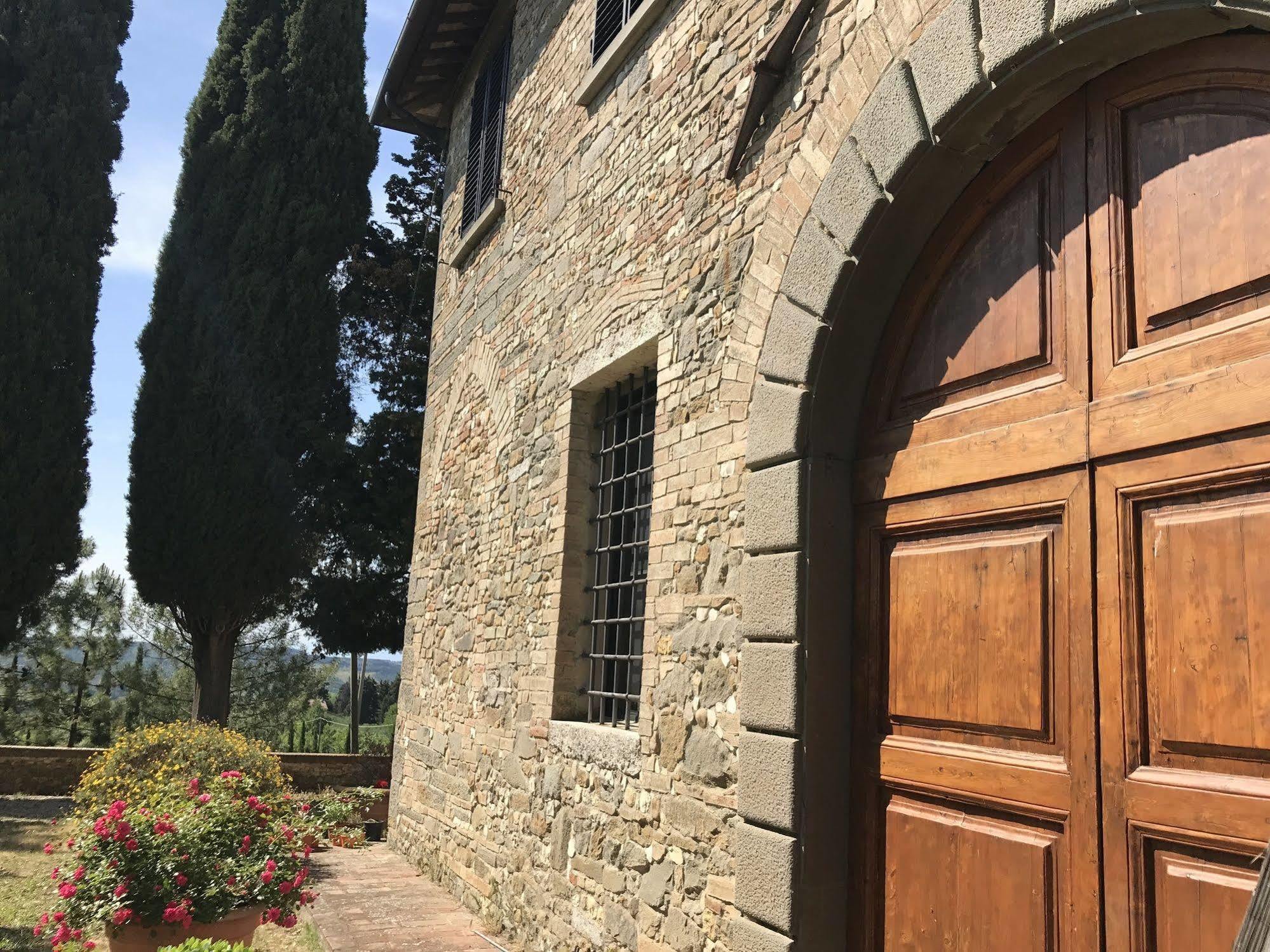 モンテスペルトリCastello Di Fezzanaアパートメント エクステリア 写真